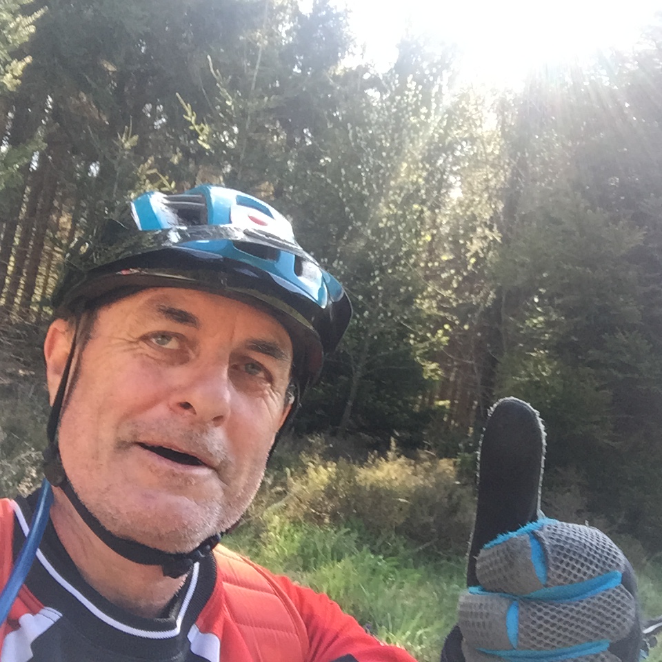 Pour les photos cliquez sur le pouce